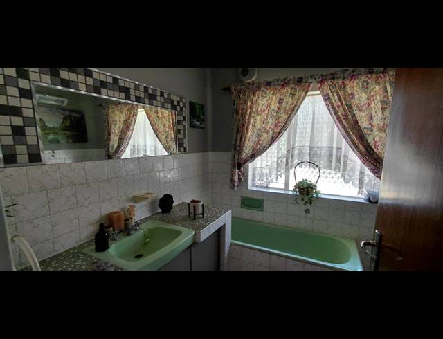 3 BEDROOM HOUSE FOR SALE IN RYNFIELD